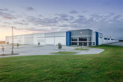 nike distribution center wilmer tx